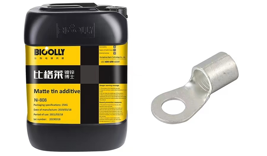 What factors can cause solderability failures in tin-plated layers?