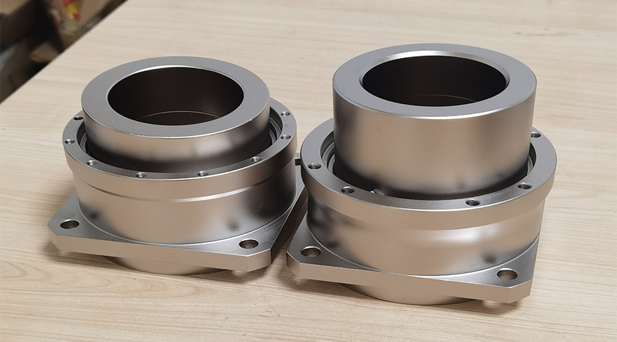 What is the reason for the fast consumption of nickel ions in the plating solution when using electroless nickel plating solution for production?
