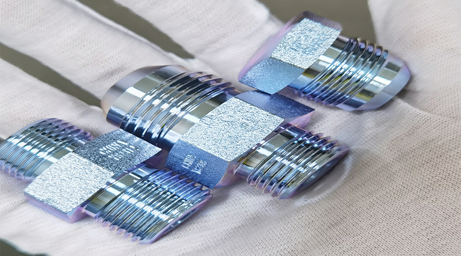 What are the reasons for poor adhesion and blistering of the workpiece coating when using acidic zinc plating brightener?